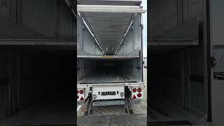 Cuppers with moving floor, beautiful trailer with steered axle and lift  closed box semi-trailer | Image 4 - Autoline