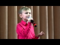 Маленький мальчик классно поет лучшую песню про маму 