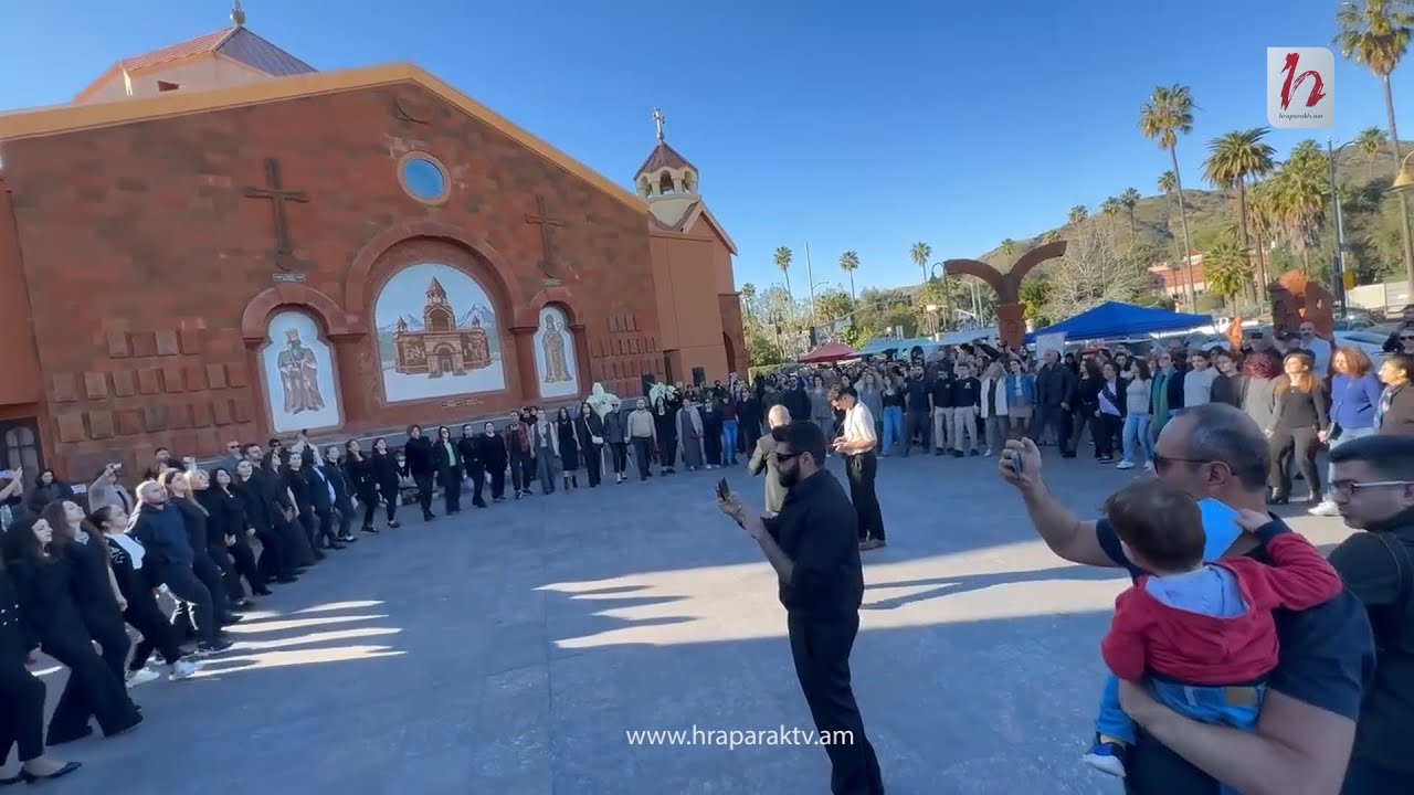 Լոս Անջելեսում ազգային երգ ու պարով հրաժեշտ են տվել Գագիկ Գինոսյանին