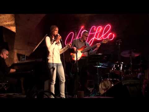 Kelly Joyce Sound Check Ueffilo 1