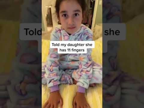 Meine Tochter hat 11 Finger!!