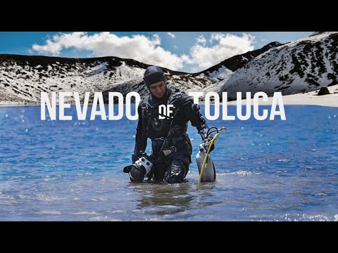 Buzo explora las lagunas del Nevado de Toluca