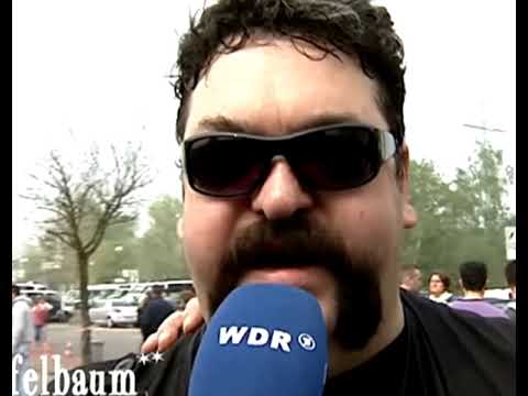 Fortuna Köln - Apfelbaum für Julius, das Fortunamitglied mit der No.1