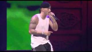 Eminem - Mockingbird LIVE PERFORMANCE (NYC) 2005