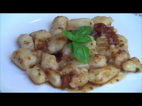 Njoki (Gnocchi) with homemade sauce, Slovenian recipe