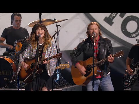 “American Girl” (Live From The 58th Annual CMA Awards)