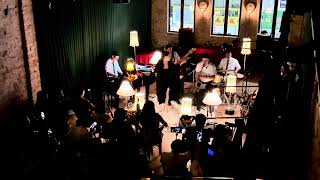 Jazz Singer, Jasmine Chen. Crazy Rich Asians, Wo Yao Ni De Ai