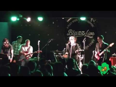 Hole In Your Soul - Dudley Sibley & Los Dynamos (Live in Uruguay)