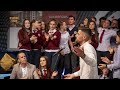 Argjend Selimaj - Maturantet qajn ne emision me kengen per maturantet - Emocion i fort ne skene