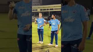 steve smith learning bowling from Amit Mishra #stevesmithbowling #cricketbowling