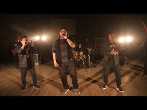 MEDLEY WORSHIP EM GROOVE - (Se Eu Me Humilhar/Atos 2/Para Que Entre O Rei/A Casa É Sua)