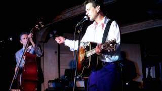 Dixie Fried, Chris Isaak 2011