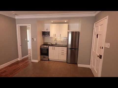 PL9469 - Bright Upper 1+1 Apartment For Rent (Hollywood Hills - Los Angeles, CA)