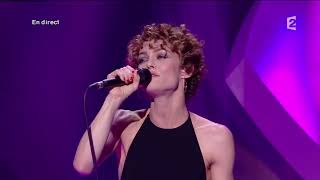 VANESSA PARADIS   La chanson des vieux cons   LES VICTOIRES DE LA MUSIQUE   LIVE FRANCE 2
