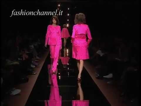 "Nina Ricci" Spring Summer 2001 Paris 1 of 2 pret a porter woman by FashionChannel