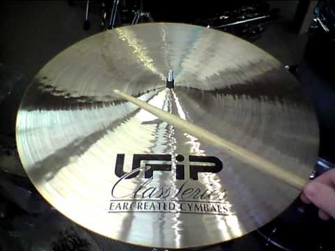*SOLD* - UFIP Class Series Medium Crash Cymbal 19" - 1500 grams