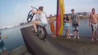 Приколы с пьяными девками 2017, 18+ Ultimate Girls Fails of