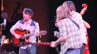 The Travelling Band - Walking Down the Line Live