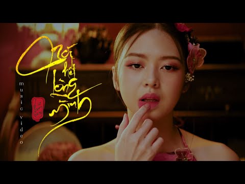 Thể hiện bởi Liz Kim Cương