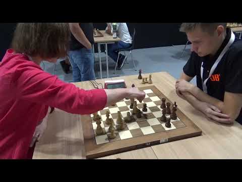 Mate explains everything | Blitz chess | Safranska - Roshka