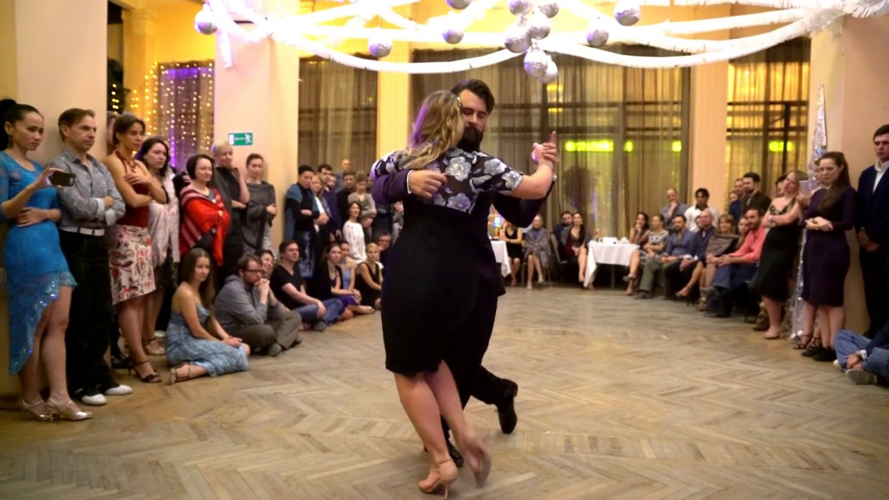 Show: Maja Petrovic & Marko Miljevic 2-4