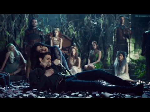 Simon & Izzy in the Seelie Court | 3x12 | Music: Carry You by Ruelle