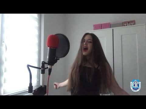 Рок група:  Виктор Колев, Виктор Папазчев, Никита Алферов, Михаела Ботушарова, Мария Лилова