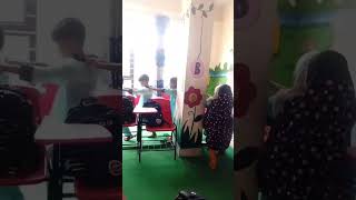 বাচ্চারা খেলায়মত্ত