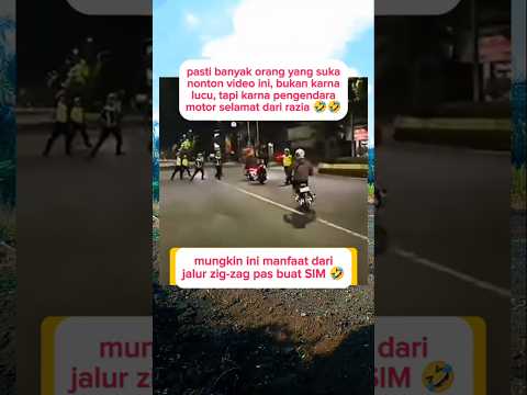 jalan zig-zag 🤣 #videoshort #viral #funny #comedy #ngakak
