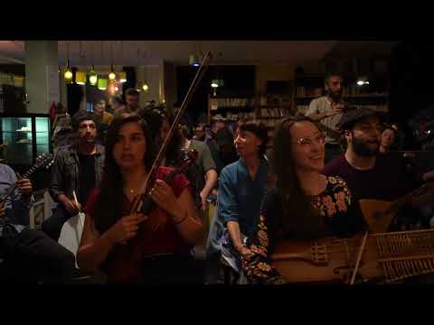 Até a Lua-Ana Maria Carvalho by Eduardo Scaramuzza