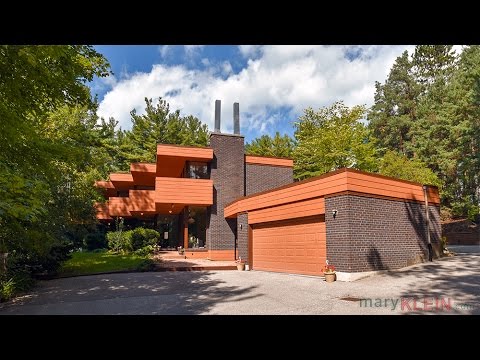 Caledon 4-Bedroom Contemporary Home For Sale
