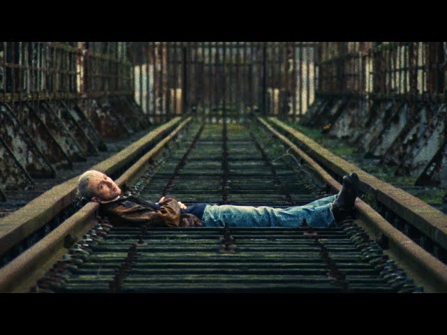  Anyone's Guess (Visualizer) - Moncrieff