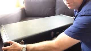 Video thumbnail for Unboxing a Rickenbacker 381v69 by Brian Jepson
