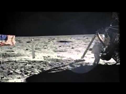 NEIL ARMSTRONG DIES AT AGE 82  BREAKING NEWS