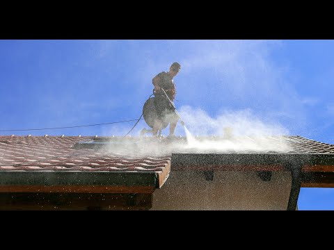 Glassmaster Krzysztof Markiewicz - video