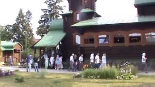 preview picture of video 'Крестный ход на великое освящение храма.'