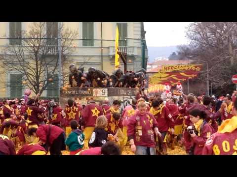 Battaglia arance piazza Rondolino - 26 febbraio - carnevale Ivrea 2017