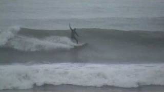 preview picture of video 'Croyde locals surfing April 14th 2011'