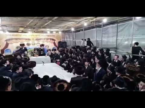 Sadiger rebbe London 5782 simchas beis hashoeivo