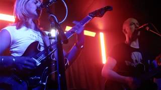 The Vaselines - One Lost Year (Live @ Hoxton Square Bar & Kitchen, London, 01/10/14)