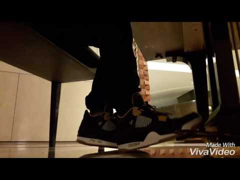 Piano pedal pumping in AJ4
