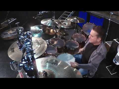 Todd Sucherman-- soundcheck of new Pearl Masterworks on first night '19