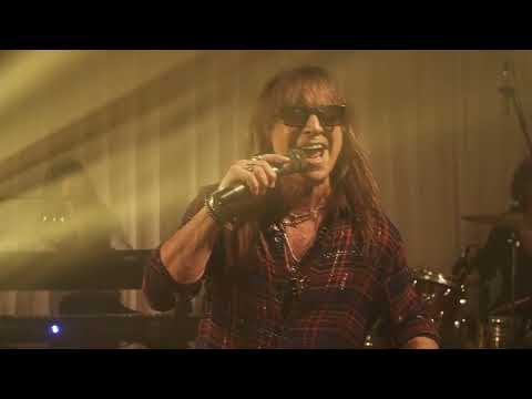 ADRIÁN BARILARI - - AQUÍ VOY DE NUEVO (WHITESNAKE)