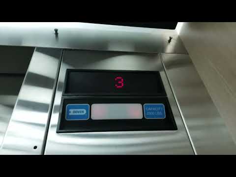 CHEWBACCA! 1994 Dover Impulse Hydraulic Elevator @ Union Bank Building, Everett WA