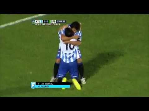 Atlético Tucumán 2 - Sportivo Belgrano 0. Gol de Rodríguez.