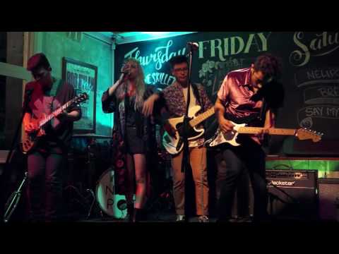 Psytanic - 'Thirsty' (Live at The Vic 15.10.16)