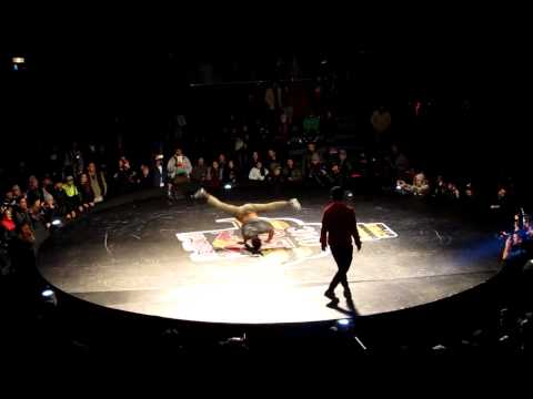 Red Bull BC One Chile 2014 - Final (Javi Style vs Shuky)