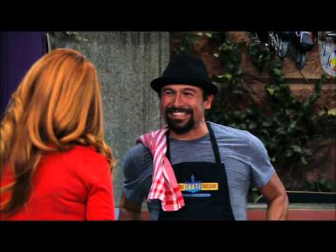 Clip - Snack Attack - JESSIE - Disney Channel