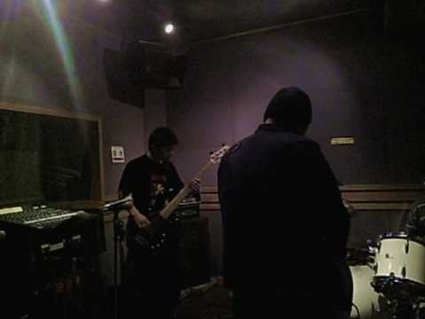Thumbnail for 日々のバンド練習。Weekly rehearsal of the Japanese amateur rock band by R.E.M., Jane's Addiction, Deftones, Fishbone