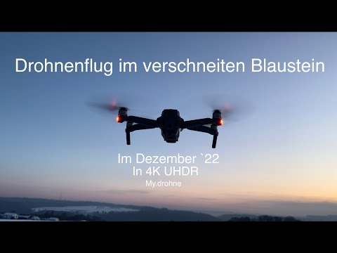 Drohnenflug im verschneiten Blaustein bei Ulm im Dezember 22 in 4K.